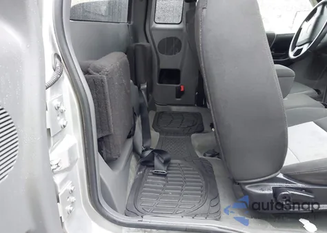 2011 Ford Ranger Xlt from USA, damaged, VIN 1FTLR4FE7BPA41880